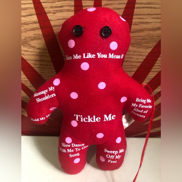Valentines Day Voodoo ‘Love Me’ Plush - Picture 5 of 10